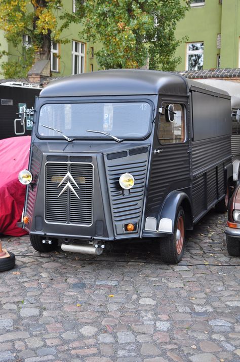 Citroen Van, Citroen Type H, Citroen H Van, Citroen Car, Small Trucks, Exclusive Cars, Cool Vans, Vintage Truck, European Cars