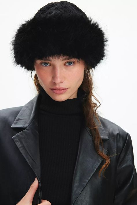 Faux Fur Cuff Fleece Hat | Urban Outfitters Winter Fur Hat, Beanie Outfit, Faux Fur Hat, Teddy Fleece, Fleece Hat, Fur Hat, Women Men Shoes, Fall Shopping, Hat Shop