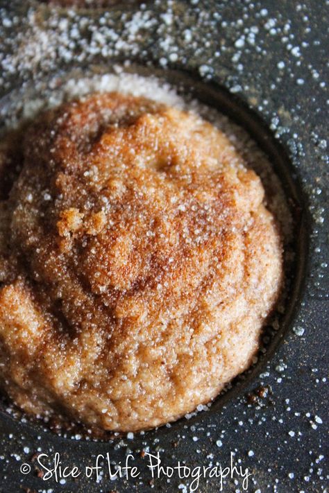 Apple Donut Muffins on A Spoonful of Goodness Blog Apple Donut, Trim Healthy Mama Breakfast, Thm E, Trim Healthy Mama Dessert, Trim Healthy Recipes, Trim Healthy Mama Plan, Trim Healthy Momma, Apple Donuts, Donut Muffins