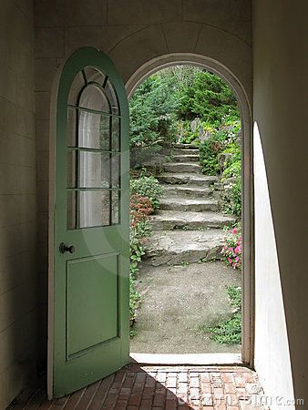 Arched Doorway to Quiet Garden - This is just a stock photo, but isn't it lovely?... This is really beautiful... Arch Doorway, Garden Stairs, Garden Wallpaper, Open Door, Old Doors, Beautiful Doors, Green Garden, Garden Gates, Lush Green