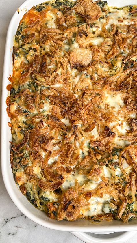 Monterey Chicken Spaghetti Bake - Bad Batch Baking - Restaurant Copycat Recipes & Family Favorites Monterey Chicken Spaghetti, Italian Sausage Pasta Bake, Easy Chicken Tetrazzini Recipe, 30 Minute Meals Chicken, Easy Chicken Tetrazzini, Baked Chicken Spaghetti, Chicken Tetrazzini Recipes, Morning Recipes, Monterey Chicken