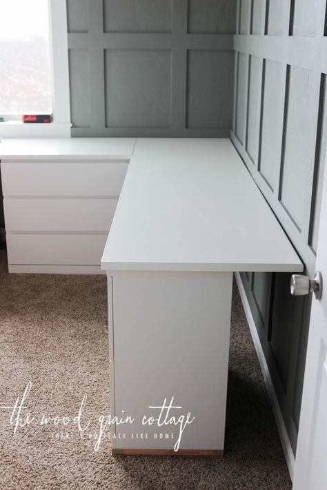 The Office Desk: The Countertop - The Wood Grain Cottage Centered Office Desk, Diy Built In Desk, How To Build A Desk, Cost Of Countertops, Countertop Desk, Diy Office Desk, File Cabinet Desk, Counter Desk, Laminate Counter