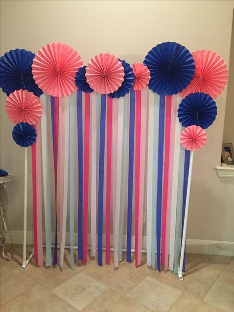 Paper Fans And Balloons Backdrop, Paper Fan Decorations Backdrops, Paper Fans Decoration Backdrops, Simple Backdrop Decorations, Paper Fans Wedding, Paper Fan Decorations, Happy Birthday Decor, Rainbow Party Decorations, Streamer Backdrop