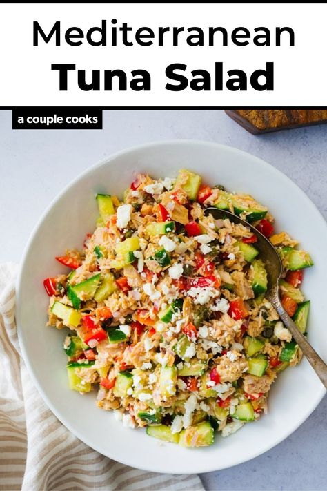 This Mediterranean tuna salad takes just minutes to put together: it's a fast and flavorful lunch or healthy dinner! #mediterranean #tunasalad #mediterraneantunasalad #lunch #dinner #healthylunch #healthydinner #mediterraneandiet #easylunch #easydinner #tuna #tunarecipe #lunchideas #dinnerideas #glutenfree #glutenfreelunch #glutenfreedinner Mediterranean Diet Tuna Recipes, Mediterranean Lunches, Dinner Mediterranean, Mediterranean Lunch, Mediterranean Tuna, Mediterranean Tuna Salad, Affordable Meals, Avocado Tuna Salad, Med Diet