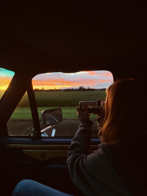 Oregon Sunset, Sun Aesthetic, Chasing Sunsets, Vsco Aesthetic, Sun Nature, Chasing The Sun, Sunset Aesthetic, 2025 Vision, Prayer Board