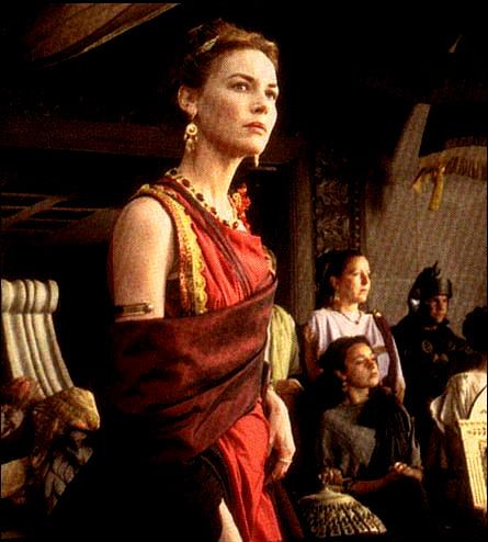 Gladiator (2000) - starring Russell Crowe, Joaquin Phoenix, and Connie Nielsen Roman Clothing, Gladiator Costumes, Gladiator 2000, Gladiator Movie, Roman Clothes, Roman Costume, Period Outfit, Period Costumes, Movie Costumes