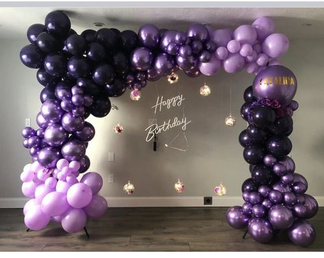 Purple And Black Decorations, Birthday Party 17, Tie Dye Birthday Party, Tie Dye Birthday, Birthday Sweet 16, Wednesday Adams, 18th Bday, Purple Birthday, Custom Balloons