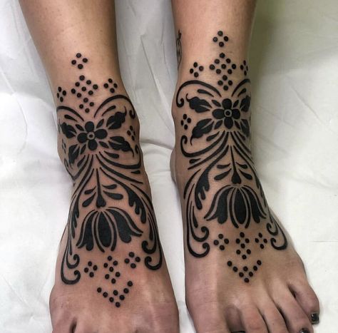 England In September, Flower Foot Tattoo, Laura London, Ephemeral Tattoo, Shin Tattoo, Nouveau Tattoo, Foot Tattoos For Women, Leg Sleeve, Phoenix Tattoo