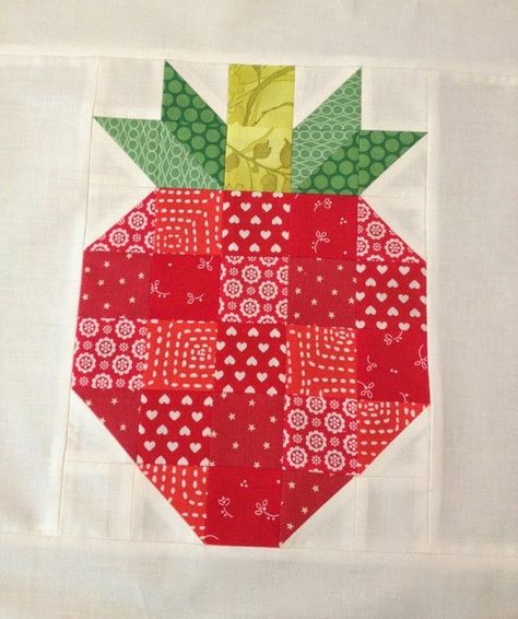 27 Free Fruit Sewing Projects to Make - Jacquelynne Steves Summer Quilts, Nine Patch, Quilt Block Tutorial, Quilt Block Pattern, Quilting Techniques, Free Quilting, Mini Quilts, Mini Quilt, Barn Quilts