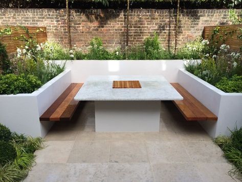 12 Ways to Fill Your Built-In Planter Design Per Patio, Sunken Patio, Backyard Seating Area, Outdoor Patio Designs, Contemporary Patio, Backyard Seating, Minimalist Garden, Back Garden Design, Small Backyard Gardens