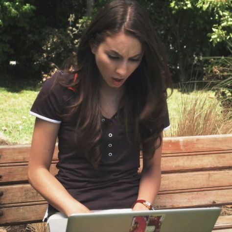 Spencer Hastings Season 1, Spencer Hastings Hair, Spencer Hastings Icons, Spencer Hastings Aesthetic, Pretty Little Liars Cast, Pretty Little Liars Aesthetic, Aria Montgomery Aesthetic, Spencer Hastings Outfits, Spencer Hastings Style