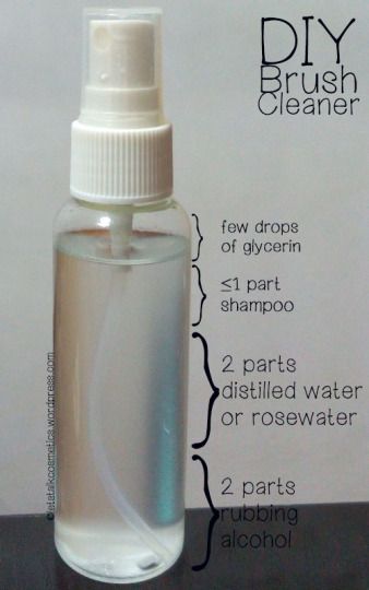 Diy Brush Cleaner, Diy Makeup Setting Spray, Diy Facial Cleanser, Diy Makeup Brush Cleaner, How To Apply Blusher, Homemade Facial Cleanser, Diy Cleanser, Diy Makeup Brush, Diy Makeup Bag