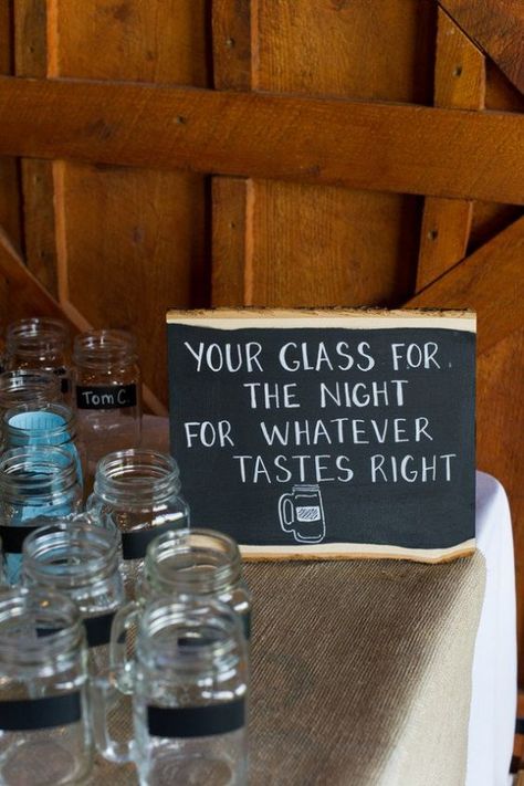 Wedding Souvenirs Diy, Rustic Wedding Signs, Mom Wedding, Chalkboard Sign, Wedding Drink, Wedding Souvenirs, Rustic Chic Wedding, Wedding Food, Trendy Wedding