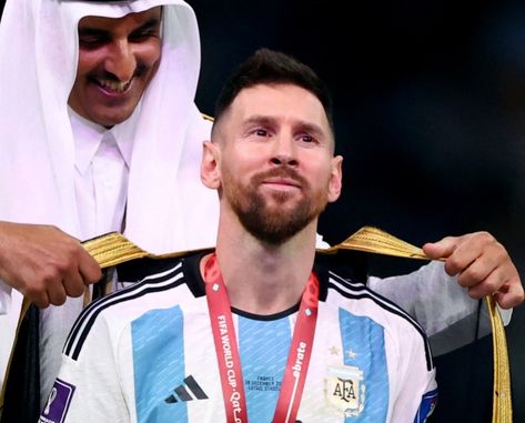 Qatar World Cup 2022, Qatar World Cup, World Cup Trophy, Muslim Culture, World Cup Qatar, Louis Armstrong, National Dress, World Cup 2022, Lionel Messi