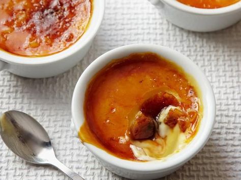 Creme Brulee Creme Brulee Recipe, Brulee Recipe, Holiday Baking Recipes, Ina Garten Recipes, Caramelized Sugar, Barefoot Contessa, Grand Marnier, Trifle, Holiday Baking