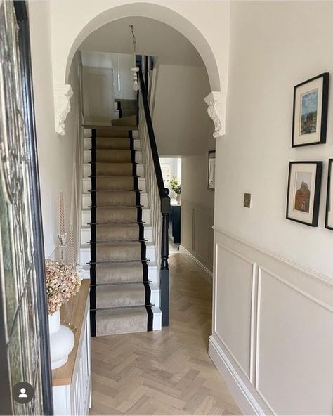 Victorian Terrace Hallway, Neutral House, Cottage Hallway, Panelling Ideas, House Renovation Design, Stair Paneling, Victorian Hallway, Stair Ideas, Hallway Colours