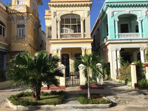 Cuban House, Havana House, Cuban Architecture, Cuba Pictures, Two Blocks, Havana Cuba, The Plaza, Bed Breakfast, Bed And Breakfast