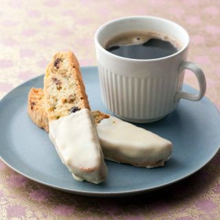 Holiday Biscotti by Giada De Laurentiis Holiday Biscotti Giada, Holiday Biscotti, Desserts Quick, Biscotti Recipe, Giada De Laurentiis, Quick Desserts, Quick Breads, Dried Cranberries, Vegetarian Chocolate