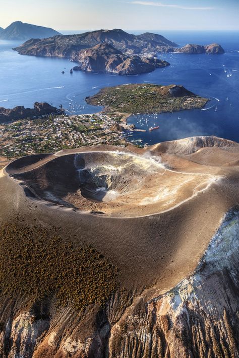 Aeolian Islands, Italy Landscape, Italy Tours, Italy Photography, Halong Bay, Voyage Europe, Sicily Italy, Southern Italy, Italy Vacation