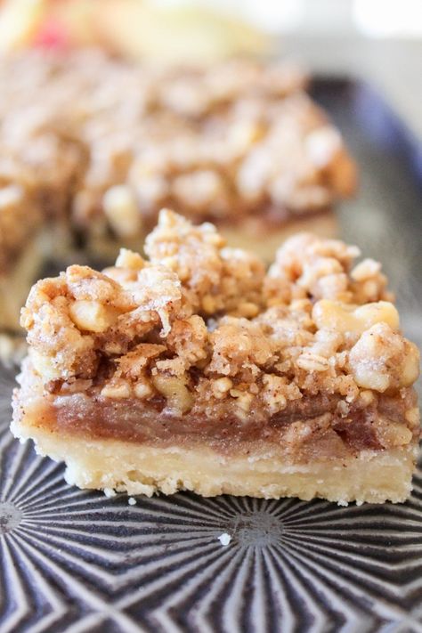 Walnut Bars, Crumb Bars, Apple Walnut, Apple Bars, Shortbread Crust, Apple Filling, Crumb Topping, Brownie Bar, The Chef