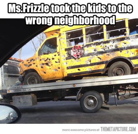 Dammit Ms. Frizzle… Mrs Frizzle, Ms Frizzle, Dc Memes, Very Funny Pictures, Really Funny Joke, E Card, Hysterically Funny, Quick Jokes, Comedy Funny Videos