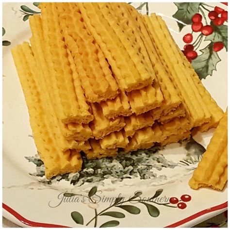 Cheese Straws - Baking - Gatherings Party Crackers Recipe, Spritz Crackers, Easy Hush Puppy Recipe, Hush Puppy Recipe, Blueberry Bundt Cake Recipes, Cheese Wafers, Cheese Straw, Spritz Cookie Press, Southern Party