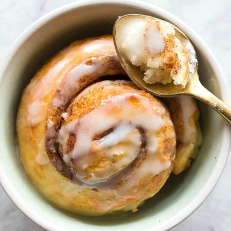 Easy Cinnamon Roll for ONE! No yeast single serving cinnamon roll recipe perfect for a quick and easy dessert! Vegan, Gluten Free, Dairy Free. Single Serve Gluten Free Muffin, Cinnamon Rolls Single Serve, Single Serving Gluten Free Desserts, One Serving Cinnamon Roll, Small Batch Gluten Free Cinnamon Rolls, Single Cinnamon Roll Recipe, Gluten Free Single Serve Desserts, Cinnamon Roll For One, Single Serve Cinnamon Roll