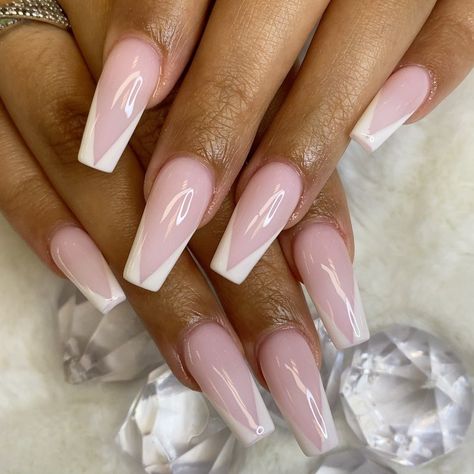 @rosielybeauty on Instagram: “Who like V French?  Nails by Will @nailsandbeautylounge_brandon . . .  #glitternails #ombrenails…” Deep U French Nails, Vtip French Nails Coffin, V Shape White French Tip Nails, French V Nails Coffin, Pointed French Tip Nails White, V Shaped French Tip Nails, V French Nails, V Cut French Tip Nails, White French Tip