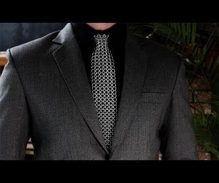 How to Make a Chainmail Tie Chainmail Projects, Chainmail Diy, Chainmail Clothing, Tie Tutorial, Chainmaille Jewelry Patterns, Diy Chain, Chainmail Jewelry, Scale Mail, Chainmaille Jewelry