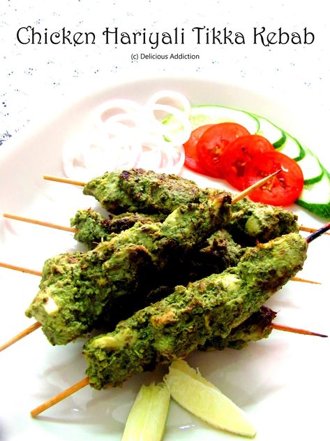 Chicken Hariyali Tikka Kebab – Delicious Addiction Chicken Hariyali, Mughlai Food, Hariyali Chicken, Chicken Barbeque, Chicken Tikka, Kebabs, Bbq Recipes, A Restaurant, Skewers