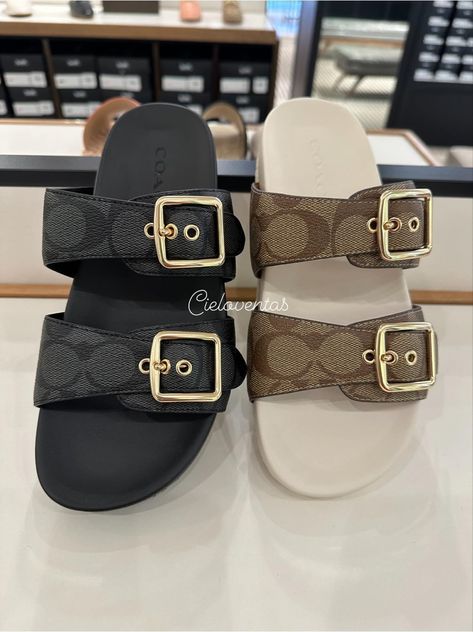 Coach Sandals Outfit, Tory Burch Sandals Outfit, Coach Slides, Classy Sandals, Fancy Sandals, Coach Sandals, Cute Slides, Pretty Sneakers, Pretty Sandals