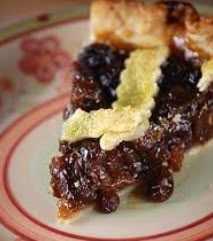 Raisin Pie Recipe, Gluten Free Banana Cake, Raisin Pie, Mincemeat Pie, Pennsylvania Dutch Recipes, Focaccia Dolce, Amish Food, Unique Pies, Amish Life