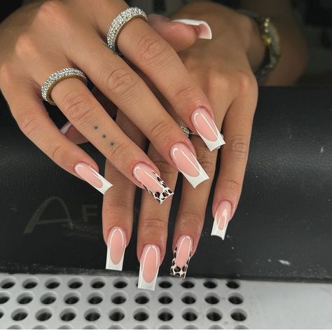 Long Square Acrylic Nails Summer, Baddies Nails, Almond Acrylic Nails Designs, Business Nails, French Pink, Leopard Print Nails, White French Tip, Girly Acrylic Nails, Print Nails