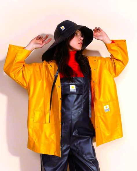 Rainwear Girl, Rainwear Fashion, Rain Gear, Rubber Boots, Rain Wear, Rainy Days, Weather Resistant, Rain Jacket, Length Sleeve