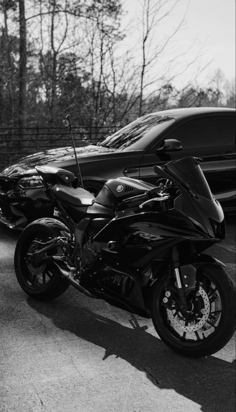 Sport Bike Rider, Motocross Love, White Motorcycle, Motorcross Bike, Biker Photoshoot, Bike Aesthetic, Dream Cars Mercedes, Motorcycle Aesthetic, Biker Aesthetic