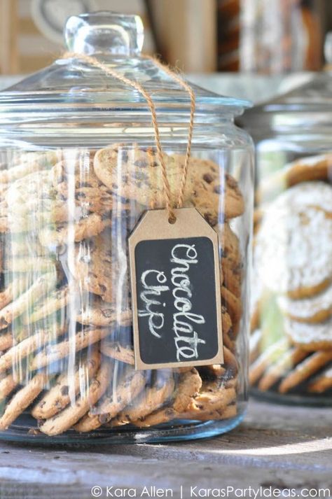 Cafe Party Decorations, Dessert Stations For Parties, Cookies In Jars Display, Cookies Display Ideas, How To Display Cookies, Cookies And Milk Bar Display, Clear Cookie Jar Ideas, Bakery Themed Party, Milk And Cookie Wedding Bar