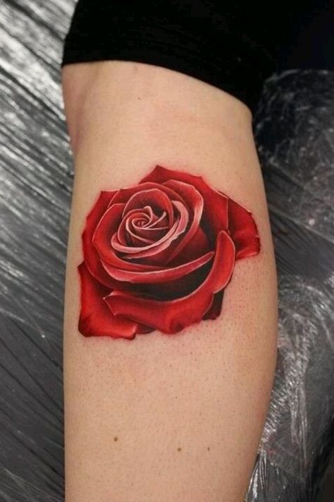 31 Incredible (And Slightly Creepy) Hyperrealistic Tattoos 3d Rose Tattoo, Tato 3d, Best 3d Tattoos, Realistic Rose Tattoo, Tattoo Placements, Rose Tattoos For Men, Rose Tattoos For Women, Red Rose Tattoo, Tattoo Artwork