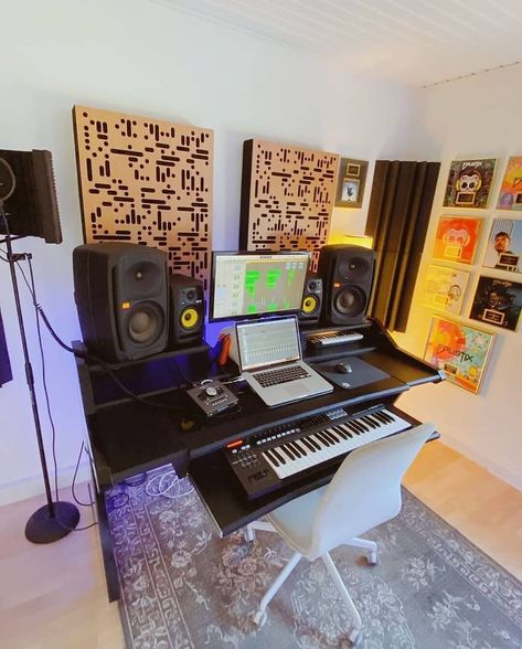 Home Recording Studio Setup, Recording Studio Setup, Producer Studio, Dj Room, Home Studio Ideas, Music Studios, Studio Layout, Recording Studio Design, Recording Studio Home