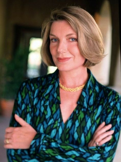 James Waterston, Falcon Crest, Susan Sullivan, Series Posters, Castle Tv Shows, Hollywood Mirror, Main Character, Mother In Law, Women Life