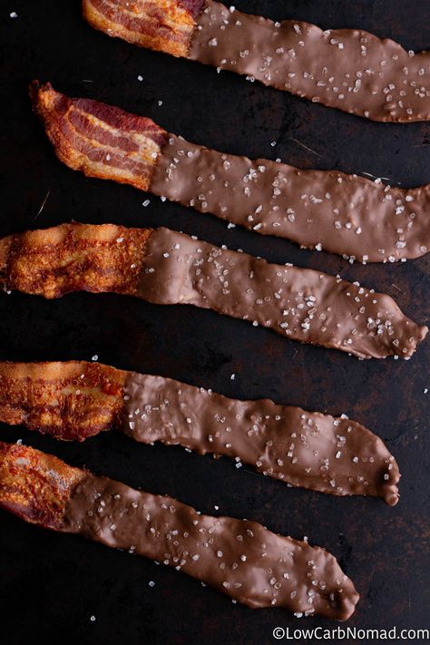 Candied Bacon Recipe, Chocolate Covered Bacon, Oven Baked Bacon, Chocolate Bacon, Salty Treats, Bacon Recipe, Baked Bacon, Thick Cut Bacon, Sugar Free Chocolate Chips