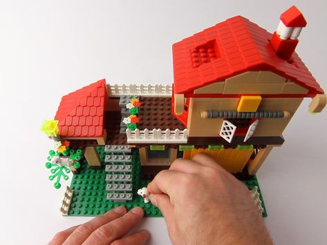 LEGOs are a fun toy enjoyed by people of all ages. One of the most common creations people build from LEGOs is a house. Depending on the parts you have available and how much time you want to put into it, you can make your house a basic... Lego Stairs, Lego Therapy, Lego House Ideas, Lego Building Instructions, Diy Lego, Steam Projects, Lego Diy, Lego Activities, Classic Lego