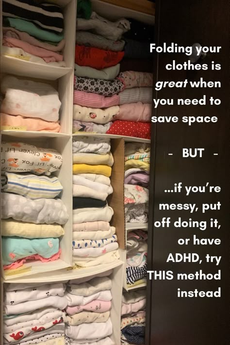 Folded clothes Organizing Sweatshirts In Closet, How To Organize Your Closet Shelves, Sweatshirt Closet Organization, Sweatshirt Storage Ideas Organizations, Organize Sweatshirts, Sweatshirt Organization Ideas, Small Closet Organization Hacks, Sweatshirt Storage Ideas, No Closet Solutions Bedroom