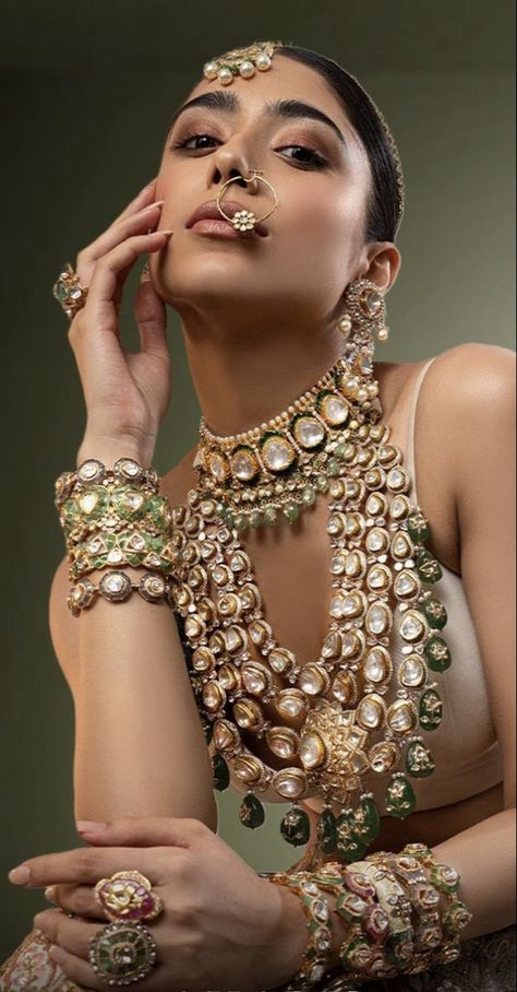 Indian Bridal Jewelry in USA Cultural Heritage Of India, Layered Jewellery, Jewelry Mood Board, Kundan Jewellery Bridal, Jewelry Product Shots, Bridal Necklace Designs, Creative Fashion Photography, Indian Bridal Jewellery, Antique Jewellery Designs