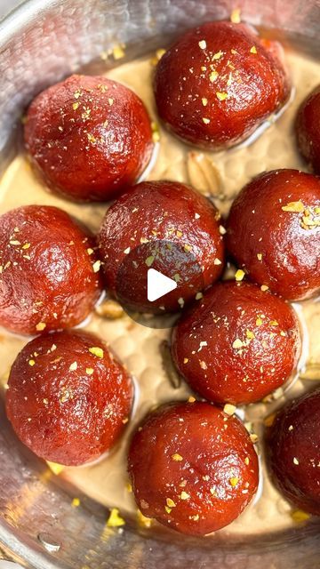 Bread Gulab Jamun Recipe, Gulab Jamun Recipe Video, Easy Gulab Jamun Recipe, Pakistani Desserts, Gulab Jamun Recipe, Yummy Bread, Jamun Recipe, Eid Food, Spicy Snacks Recipes