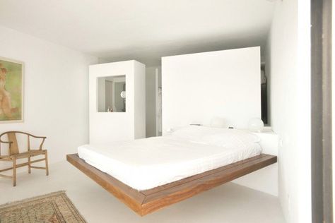 Dupli Dos-22-1 Kind Design Flying Bed, Platform Bed Designs, Bedroom Scandinavian, Wooden Platform Bed, Floating Bed, White Minimalist, Mediterranean Home, Minimalist Furniture, Design Del Prodotto