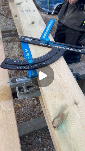 Daniel Cox on Instagram: "The new look Ultimate Roofing Square, marking out rafters quickly and accurately every time. 👊🏻

Available now from 
www.essential-carpenter-tools.co.uk 🇬🇧

#carpentry #joinery #carpenter #framer #framing #britishengineering" Rafter Square, Carpenter Tools, Carpentry, Joinery, Woodworking Tools, Engineering, Woodworking, Square, Tools