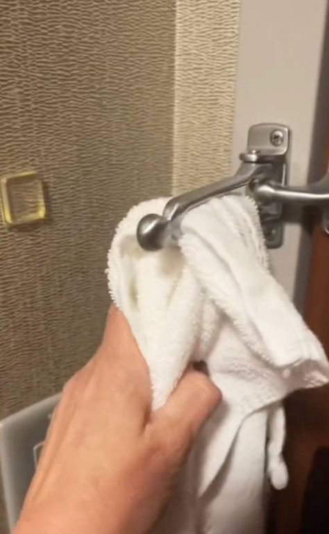 Flight attendant shares terrifying reason why you should always leave a towel by hotel room door Room Attendant Hotel, Hotel Security, Hotel Room Safety Tips, Hotel Door Safety, Hotel Room Safety Hacks, Hotel Safety Tips, Hotel Security Hacks, How To Secure Hotel Door, Hotel Door Lock Hacks