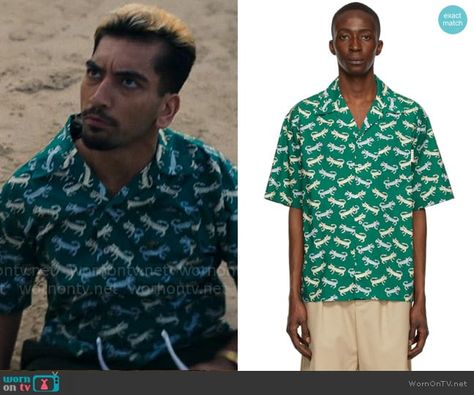 Dionysus’s green tiger print shirt on Kaos.  Outfit Details: https://wornontv.net/458376/ Gucci Dyonisus, Gucci Dionysus Outfit, Dionysus Jewelry, Theatre Of Dionysus, Gucci Dionysus Black, Generation Gap, Roswell New Mexico, Paris Family, Kimmy Schmidt