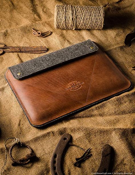 Amazon.com: NEW 2020 iPad Pro 12.9 inch leather case | Classic Brown, iPad Pro 11 inch sleeve, 100% wool felt, pencil holder, iPad 10.2 tablet bag, Crazy Horse leather, iPad Air 10.5 inch cover, Crazy Horse Craft: Handmade Ipad Pro Wallpaper, Ipad Pro 11 Inch, Iphones For Sale, Leather Laptop Case, Leather Wallet Pattern, Ipad Bag, Tablet Bag, Macbook Air Case, Macbook Pro Case