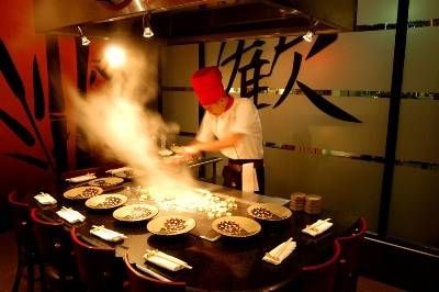 Top 5 Hibachi Restaurants in New York City Hibachi Restaurant, Westgate Las Vegas, Vegas Restaurants, Las Vegas Restaurants, Las Vegas Resorts, Vegas Hotel, Restaurant New York, How To Eat Better, Casino Royale